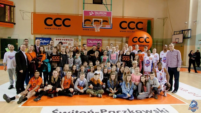 Jedynka na meczu Tauron Basket Ligi