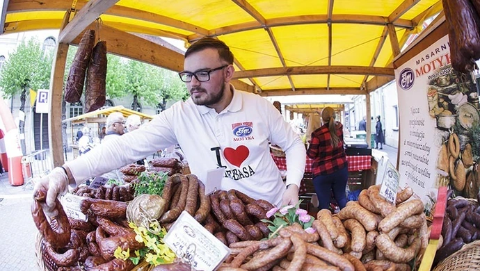 60 wystawców w Sławie