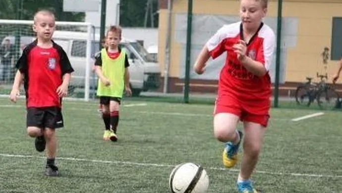 Turniej Piłki Nożnej z okazji Dnia Dziecka