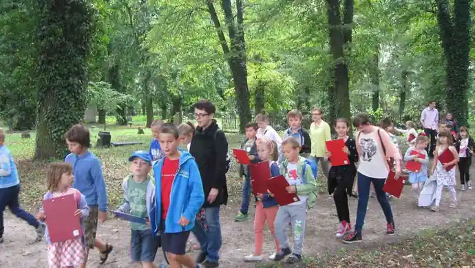 Lato w muzeum – muzealnik w akcji