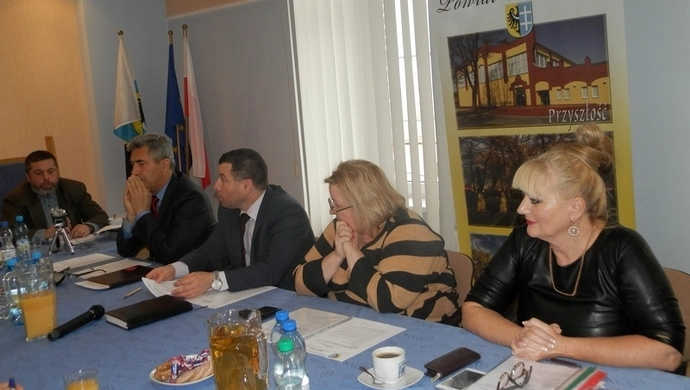Radni powiatu bliżej uchodźców