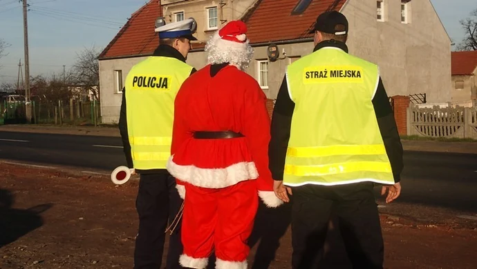 Mikołaj na drodze