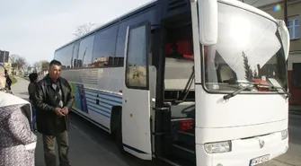 Policjanci skontrolowali autobus