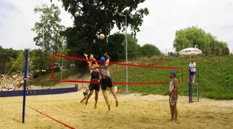 I Turniej Siatkówki Plażowej za nami