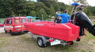 Strażacy z nową łodzią