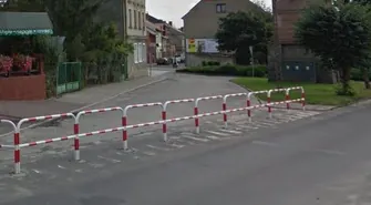 Zostawić barierki, czy je zdemontować?