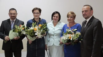 Nagrody dla dyrektorów