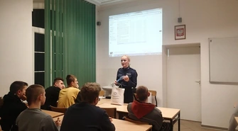 Policjanci o dopalaczach w CKU