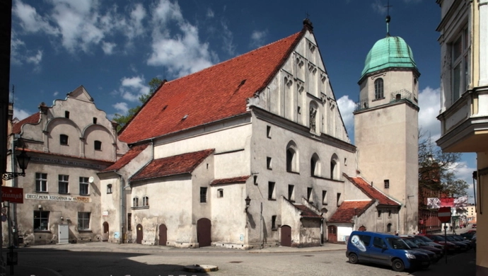 Kripplein Christi ze wzmocnioną więźbą dachową