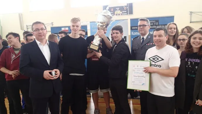 Puchar Komendanta dla I LO