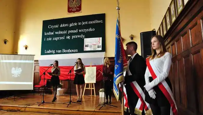 Powiatowa akademia z okazji 225 rocznicy uchwalenia Konstytucji 3 maja