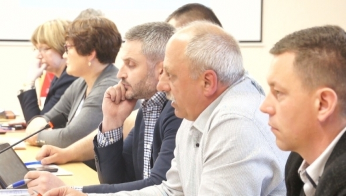 Mieszkańcy żyją jakby nie istniała elektryczność