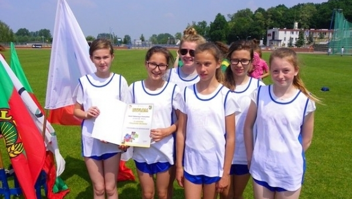 Izabella Krasicka na podium w Finale Wojewódzkim w  Lekkiej Atletyce 