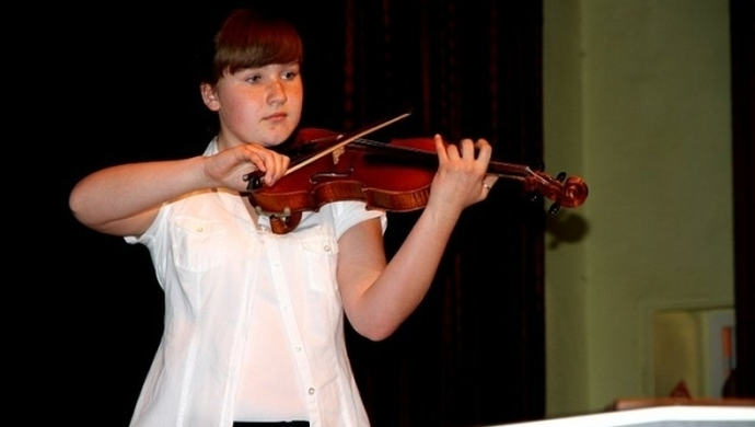 Państwowa Szkoła Muzyczna zaprasza na koncert ,,Estrada Absolwentów"