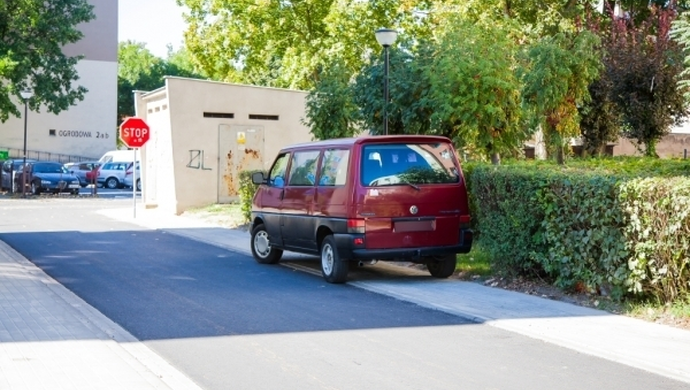 Nowy chodnik. Nowy problem?