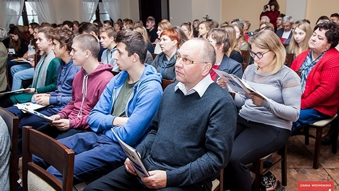 Rozpoczęła się konferencja naukowa we Wschowie