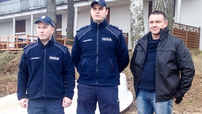 Uratowali życie porwaną łódką