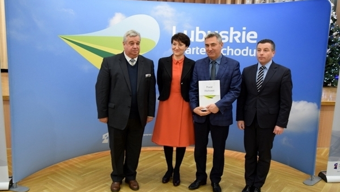 Podpisano umowę o dofinansowanie projektu modernizacji szkolnictwa zawodowego w Powiecie Wschowskim