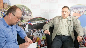 Przestroga Pedagoga: O mediacjach w sprawie kina ,,Hel" oraz inicjatywy referendum