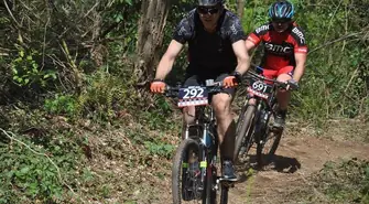 Ponad 400 rowerzystów na starcie w Sławie