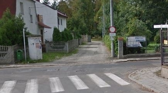 Tragiczny wypadek na ulicy Garbarskiej. Nie żyje 80-latek