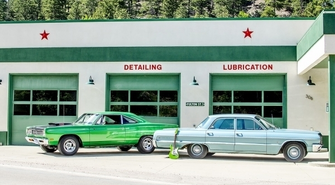 Oryginalny serwis samochodów „od kuchni”