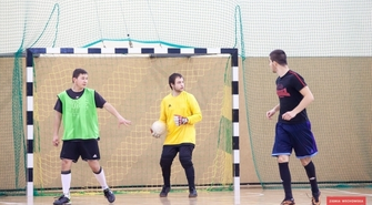 17 drużyn zagrało dla Karola Małyniaka