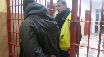 Wschowa: 15-latek zasłabł, 16-latek dostarczył narkotyki, 3 miesiące aresztu dla 24-latka