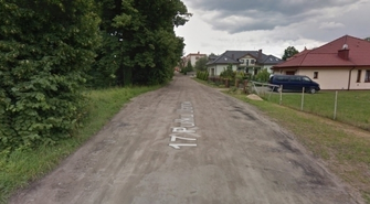 Mieszkańcy toną w błocie i proszą o drogę