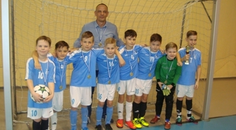 Trzy sukcesy Orlików Korony Wschowa w Halowym Turnieju Piłki Nożnej w Siedlisku.