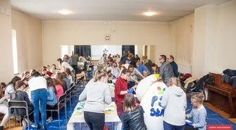 Pomalowali świąteczne pisanki. Wkrótce ozdobią sławski rynek