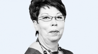 Mity, zaklęcia, manipulacje