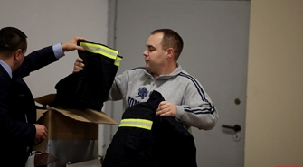 Mieszkaniec docenił pracę strażaków