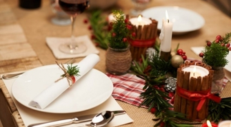 Jest ktoś kto może podać rękę w tym szczególnym dniu