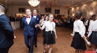 Jedyny taki bal w życiu. Studniówka Staszica