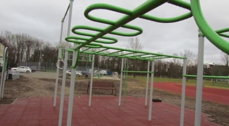 Budowa siłowni typu STREET WORKOUT na stadionie miejskim w Górze