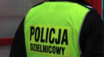 Policjant pomógł bezdomnemu 