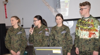 Spotkanie w sprawie utworzenia liceum o profilu mundurowym w Wąsoszu.