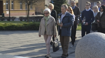 Uroczystość upamiętniająca katastrofę smoleńską oraz rocznicę zbrodni w Katyniu w Górze