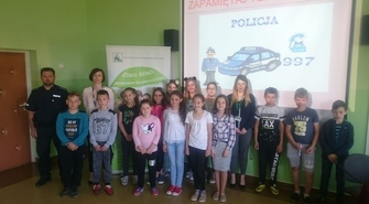 Spotkanie policji z uczniami w Jemielnie 