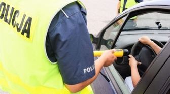 Wracał ze służby do domu, trafił na nietrzeźwego kierowcę