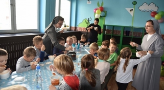 Starsza siostra - młodszy brat. Wspólny wyjazd młodszych i starszych