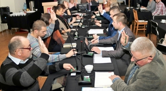 Koniec z dietami dla nieobecnych