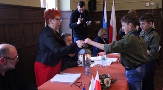 Dzieląc się płomieniem niczego nie tracimy