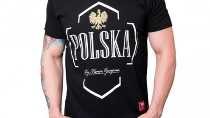 Odzież patriotyczna – chwilowa moda czy nowoczesny patriotyzm?