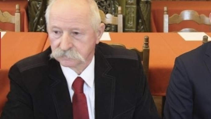 Radny wnioskuje o skrócenie czasu opłat parkingowych do godziny 17:00