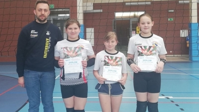 Siatkarki z SP Jędrzychowice awansowały do finału