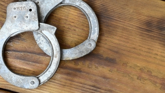 Kradzieże z włamaniem, uszkodzenie mienia i uszkodzenie ciała