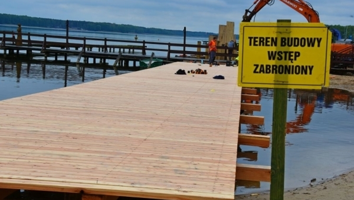 Oglądaliśmy prace na nowej plaży