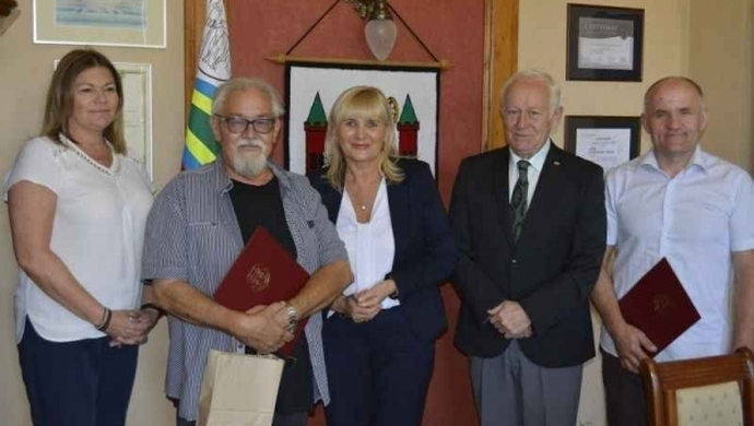 Podziękowania władz Góry za piękną społeczną inicjatywę